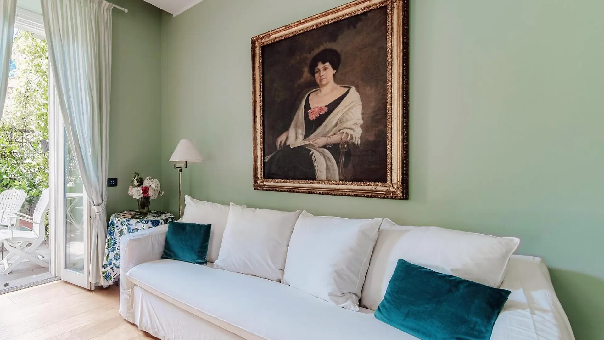Green Home 65 - The House Of Travelers Como