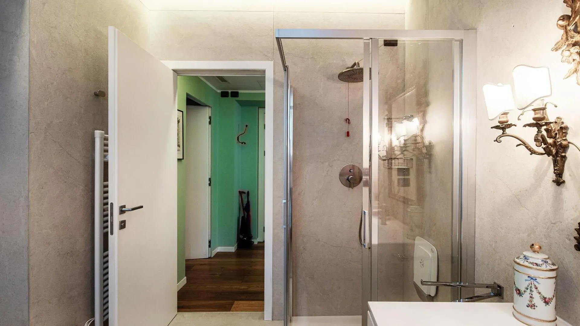 Green Home 65 - The House Of Travelers Como Apartman